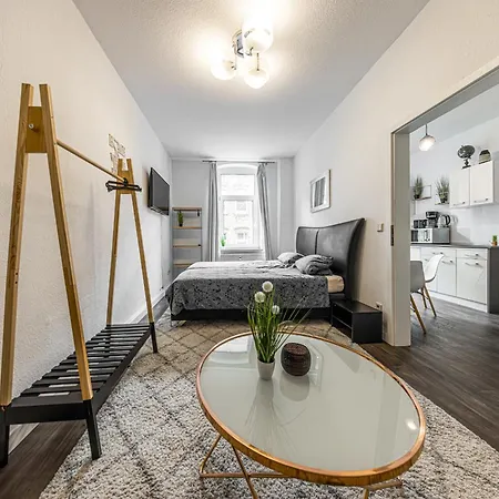 2g Lv 5-zimmer-apartment Hbf * Halle (Saale)