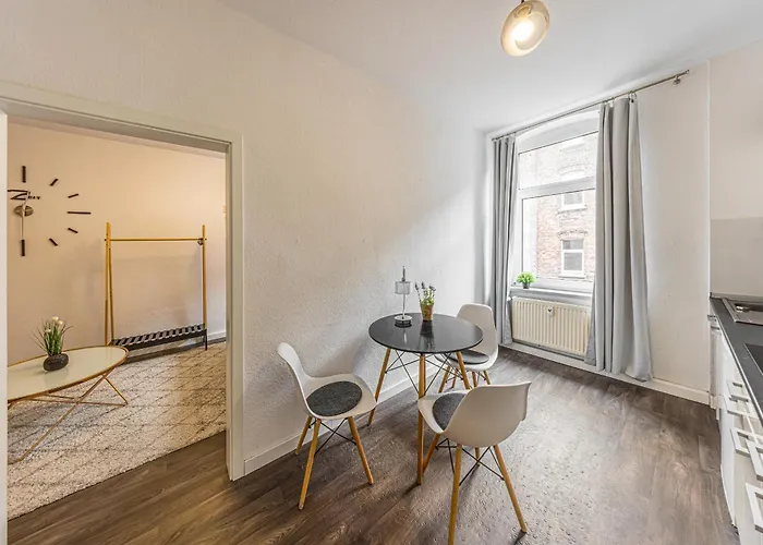 Apartment 2g Lv 6-zimmer-apartment Hbf *