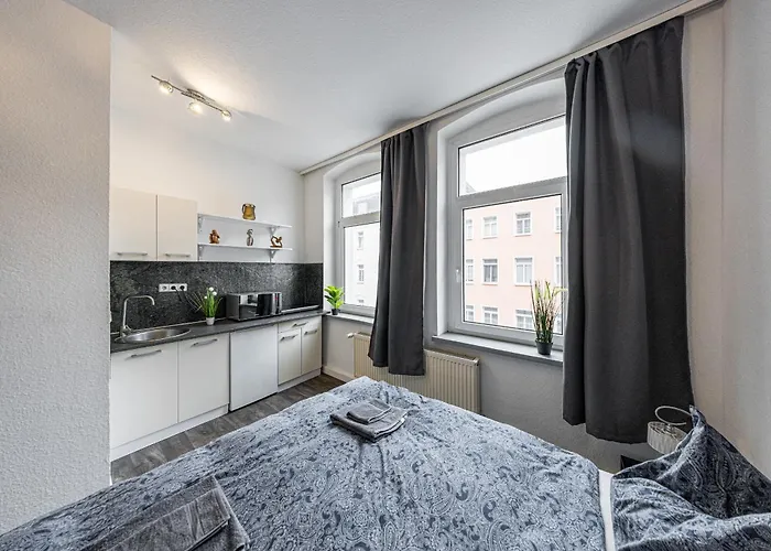 2g Lv 6-zimmer-apartment Hbf *
