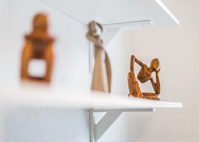 2g Lv 6-zimmer-apartment Hbf